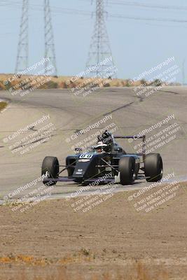 media/Apr-30-2023-CalClub SCCA (Sun) [[28405fd247]]/Group 4/Outside Grapevine/